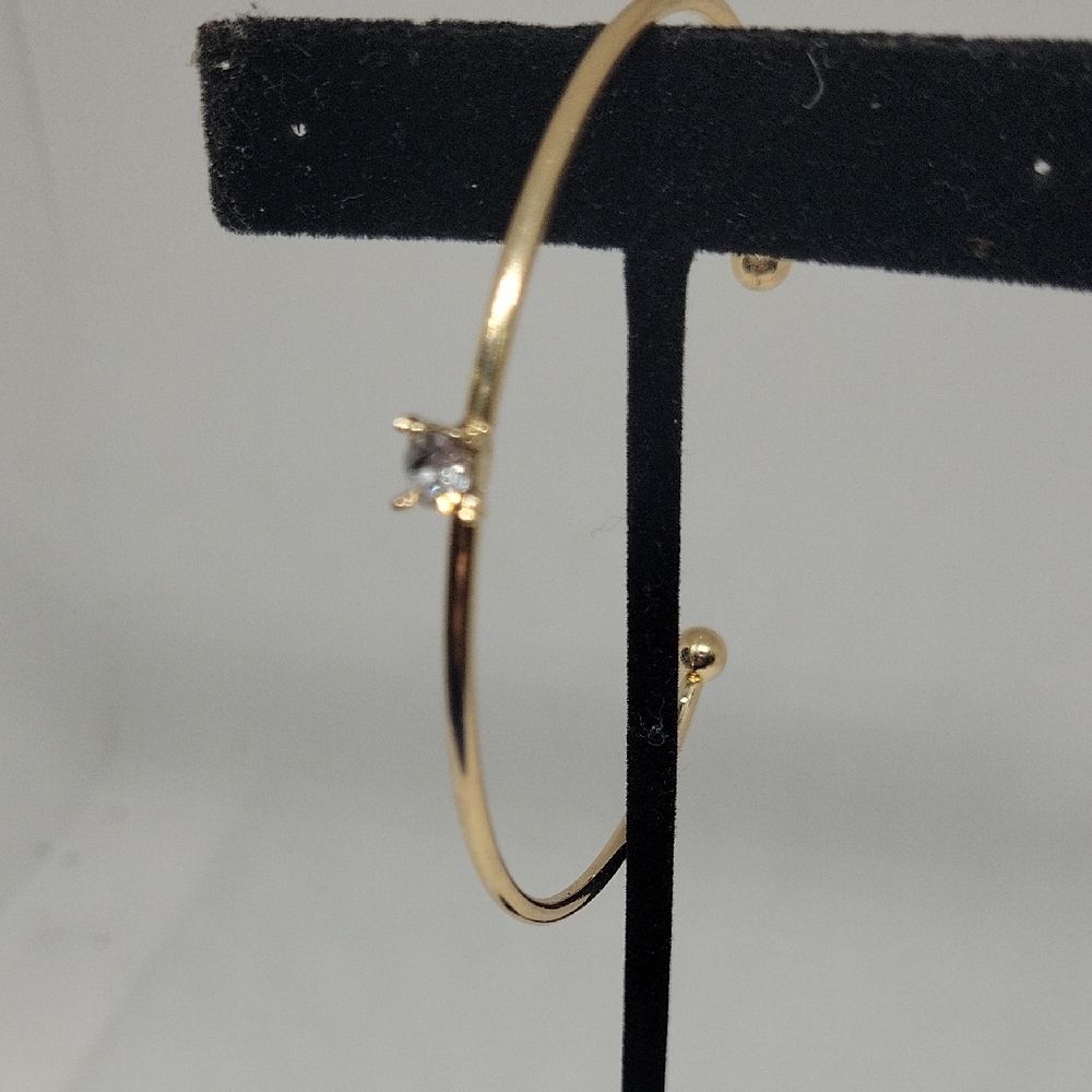 Solitare CZ Gold Tone Bangle